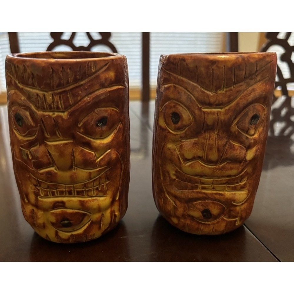 2-TRADER VIC'S HAWAII TIKI MUG CUP BROWN YELLOW GLAZE VINTAGE STUDIO ART POTTERY